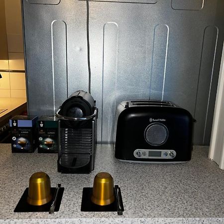 Appartement Beautiful Large Studio In Center Of Geneva Free Wifi Extérieur photo